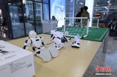 探访山东首家机器人6S店